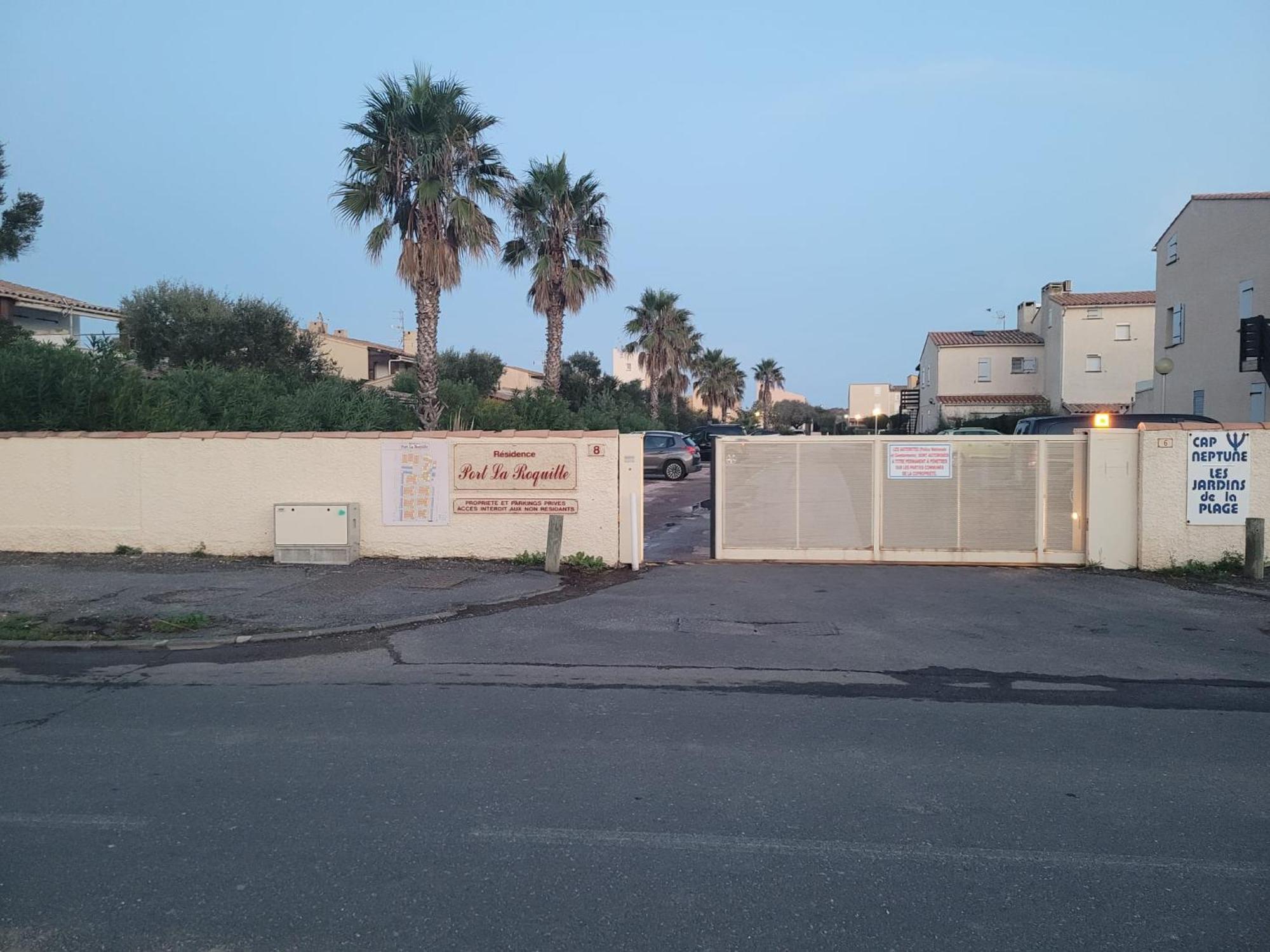 Plage De La Roquille Agde Luaran gambar